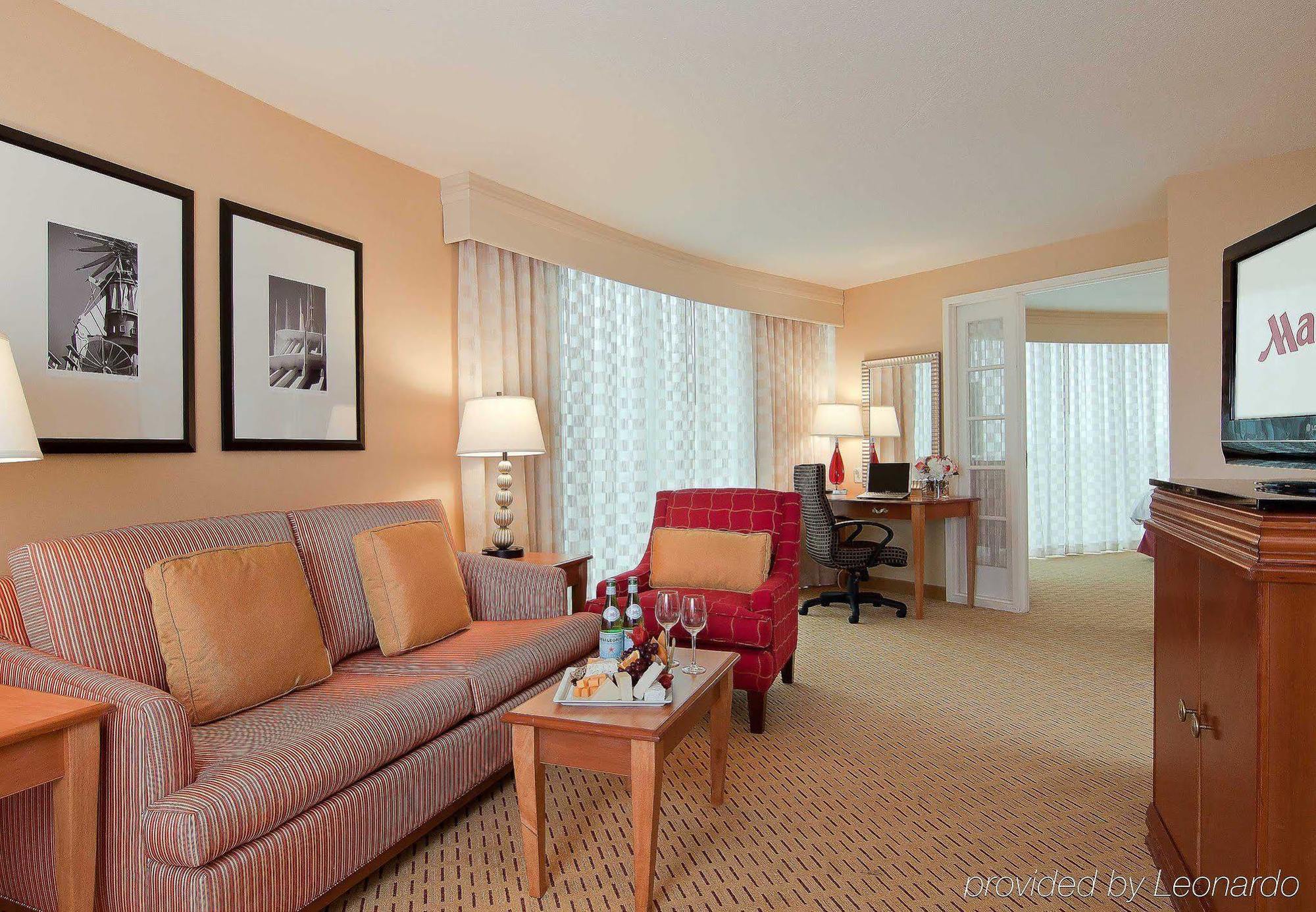 Anaheim Marriott Suites Garden Grove Eksteriør billede